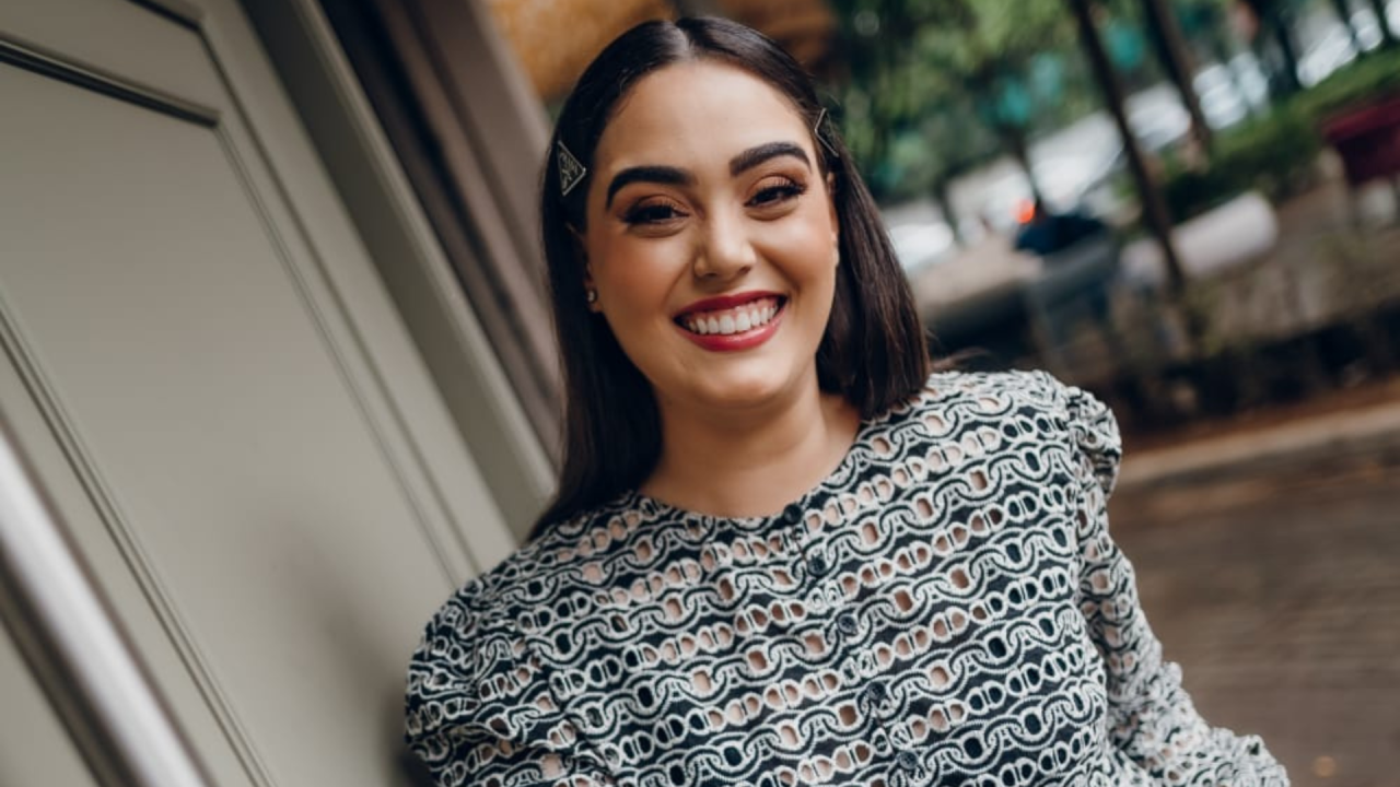EP “OK!”, um pop eletrônico romântico na voz de Hadassah Perez