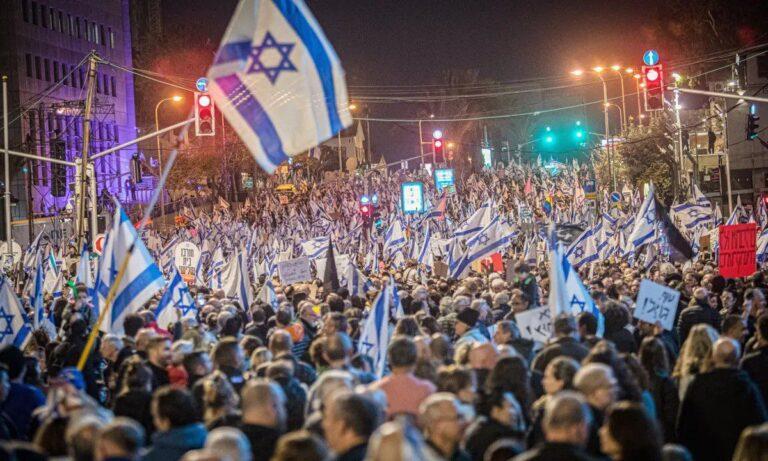 Israel: presidente pede suspensão da reforma do Judiciário
