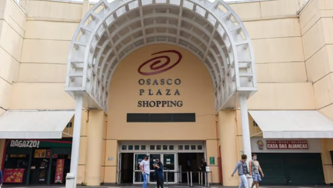Prefeitura interdita e cassa alvará do Osasco Plaza Shopping