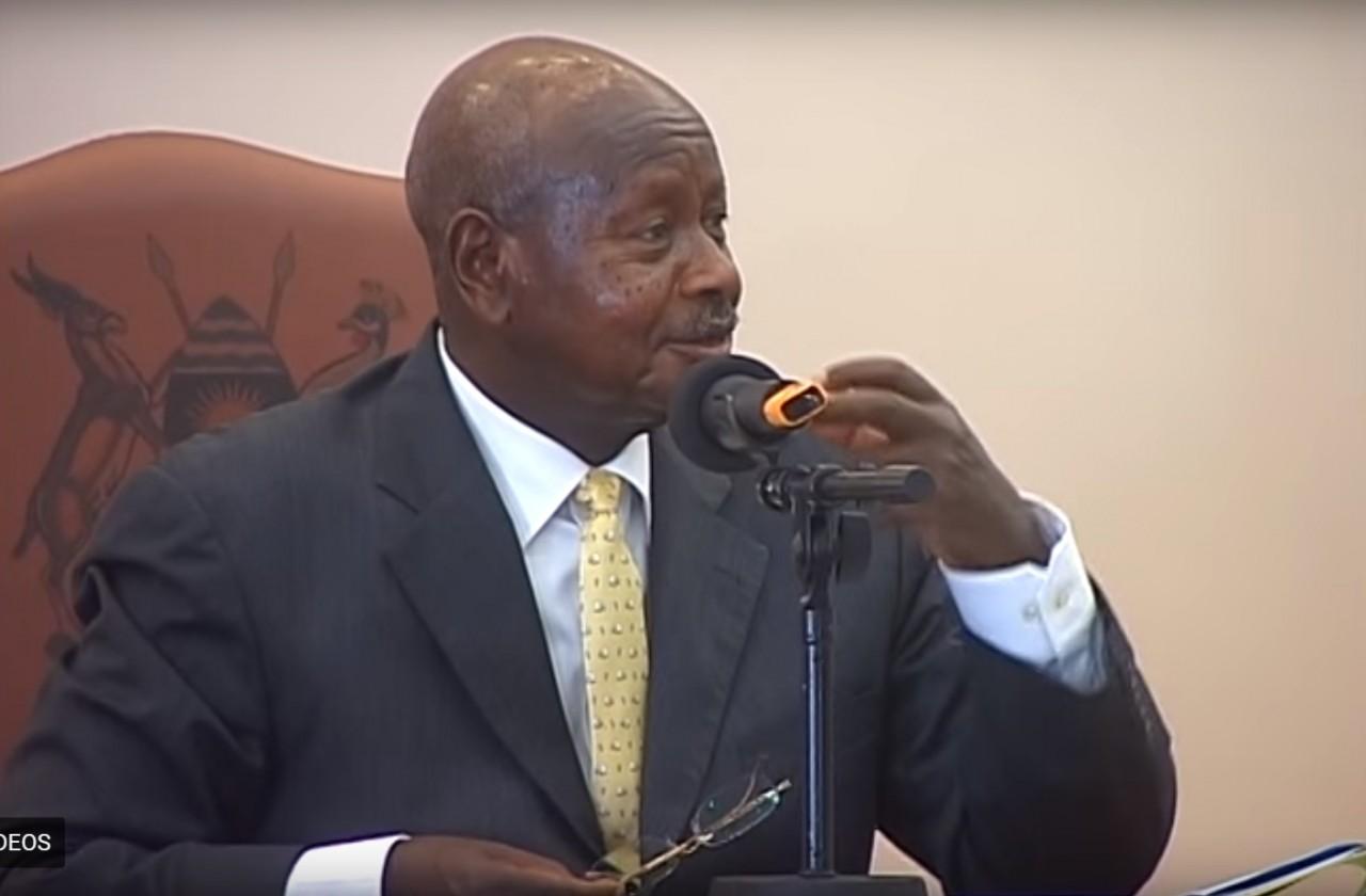Uganda aprova pena de morte para 