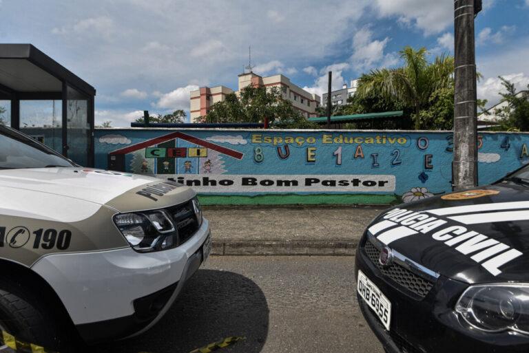 Deputados pressionam por lei que permite segurança armada em escolas