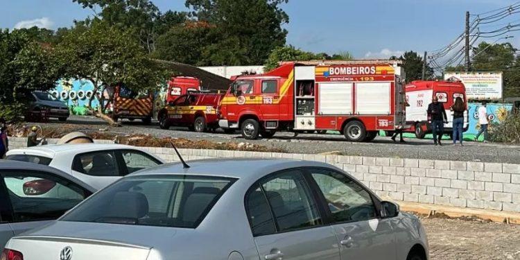 Escolas ficam fechadas e eventos são suspensos em Blumenau após ataque a creche