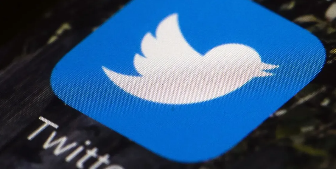 Governo Lula cogita ir ao STF para pedir banimento do Twitter no Brasil, diz jornalista