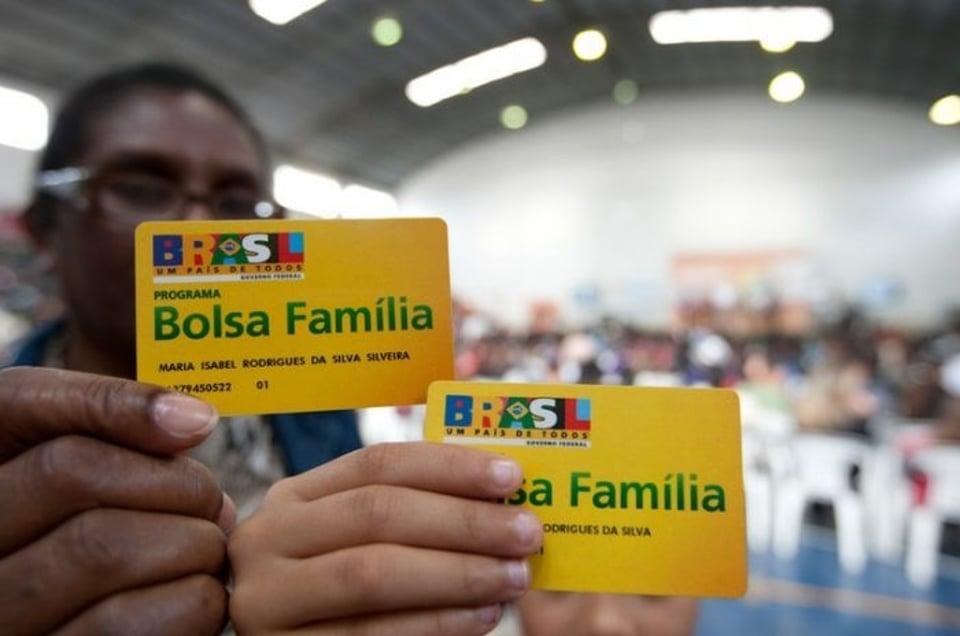 Governo Lula pretende economizar R$ 7 Bilhões cortando pessoas do Bolsa Família