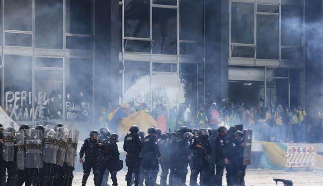 Governo Lula se recusa enviar à Câmara imagens da invasão de 8 de janeiro