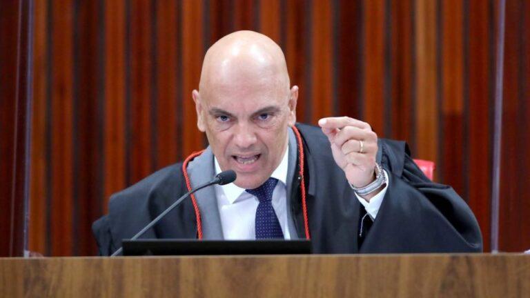 Moraes contraria PGR e mantém ‘prisão ilegal’ de manifestantes