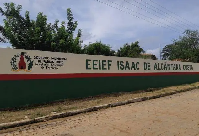 Novo ataque: adolescente entra em escola do Ceará e faz duas vítimas