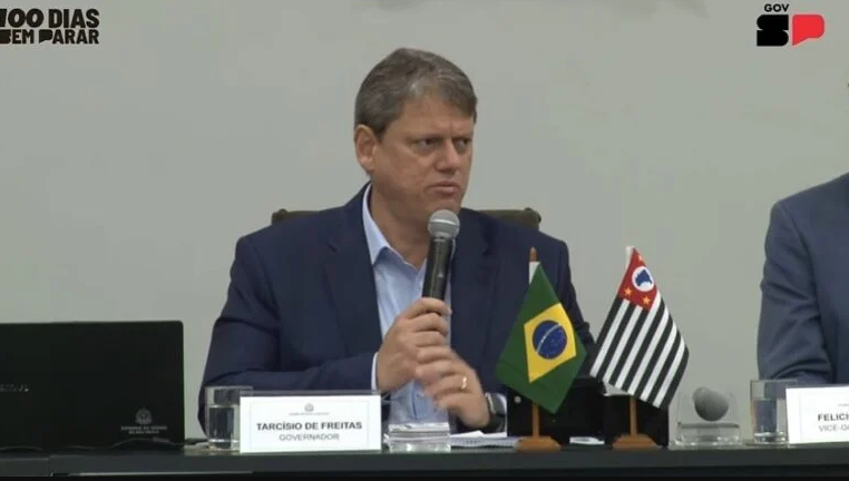 Tarcísio estuda privatizar todas as linhas da CPTM
