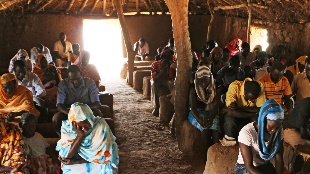 Atiradores invadem igreja no Sudão