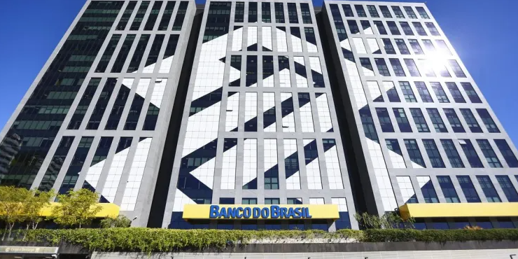 Bancos lucram R$ 23,4 bilhões no 1º trimestre, queda de 5,6%