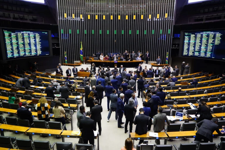 Câmara dos Deputados aprova texto-base do arcabouço fiscal