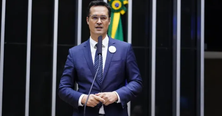 Para Deltan Dallagnol cassação de mandato é um cenário de “vingança sem precedentes”