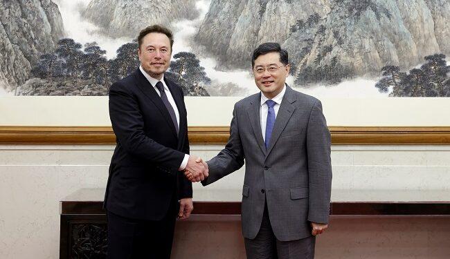 Elon Musk se reúne com ministro das Relações Exteriores da China