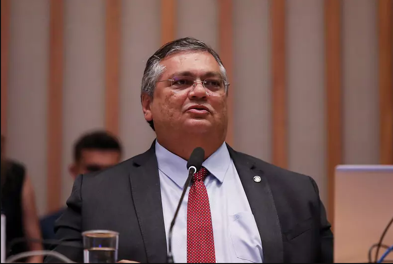 Flávio Dino na mira da CPMI do 8 de Janeiro
