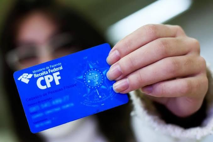 Lei do CPF muda e vai afetar brasileiros no exterior