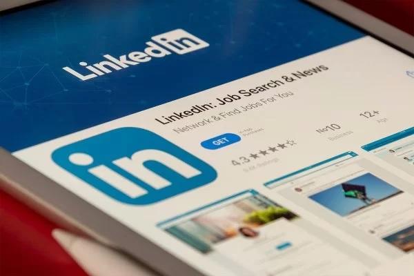 LinkedIn vai fazer demissão em massa e encerrar app de oferta de empregos