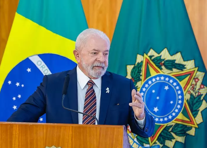 Orçamento Secreto: Lula distribui R$ 700 milhões a partidos em um único dia