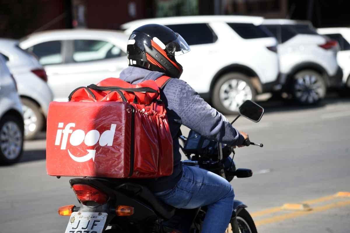 Maioria dos trabalhadores de aplicativo rejeita CLT, indica pesquisa