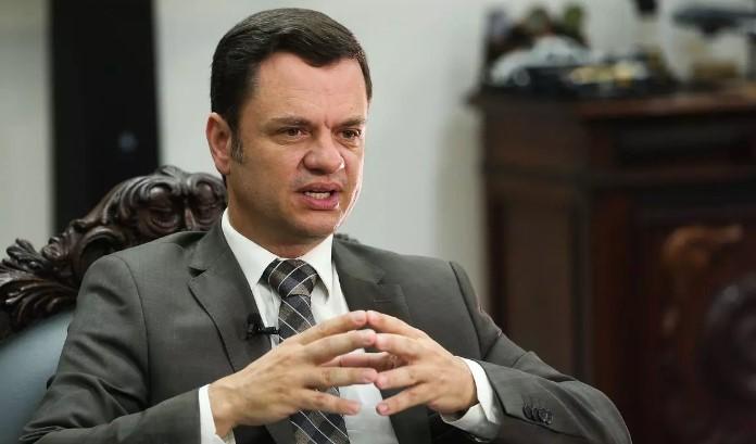 Moraes manda soltar Anderson Torres da prisão