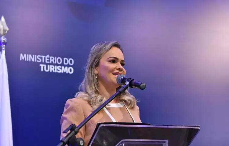 Ministério Público do Rio de Janeiro abre inquérito contra ministra do governo Lula