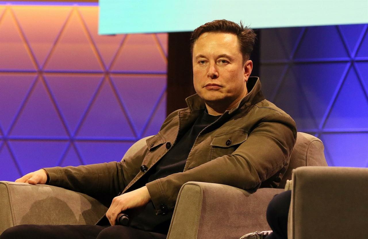 Musk compara George Soros ao Magneto: “Odeia a humanidade”