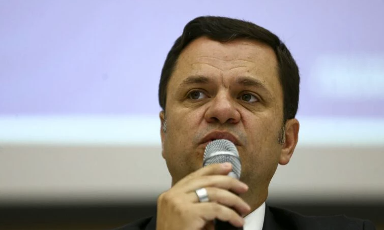 Torres diz à PF que não interferia nas operações da PRF