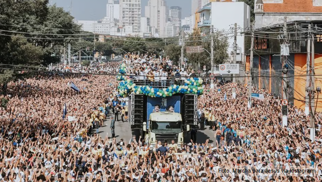 31ª edição da Marcha para Jesus reúne multidão de cristãos em São Paulo