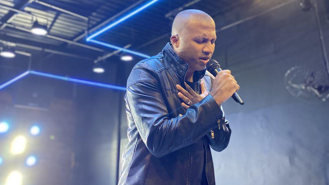 Bira Santos apresenta a canção autoral “Cordeiro Perfeito” pela Central Gospel Music