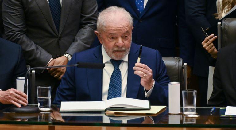Câmara ignora Lula e recria Funasa
