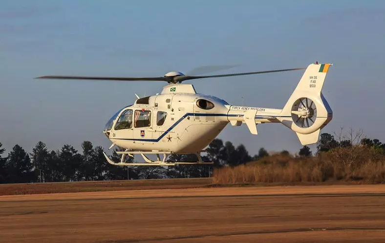 Em 5 meses, Lula supera Bolsonaro e Temer em uso de helicóptero