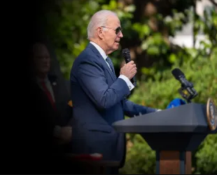 Em nova gafe, Biden diz que Putin está ‘perdendo a guerra no Iraque’