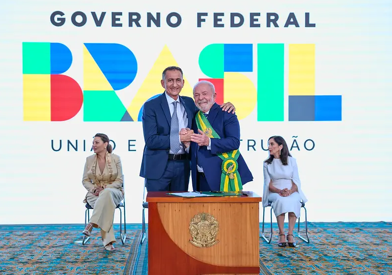 Governo Lula: ministério gasta R$ 500 milhões sem licitação