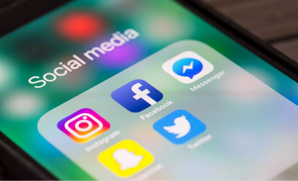 Instagram e Facebook começam a cobrar por selo verificado