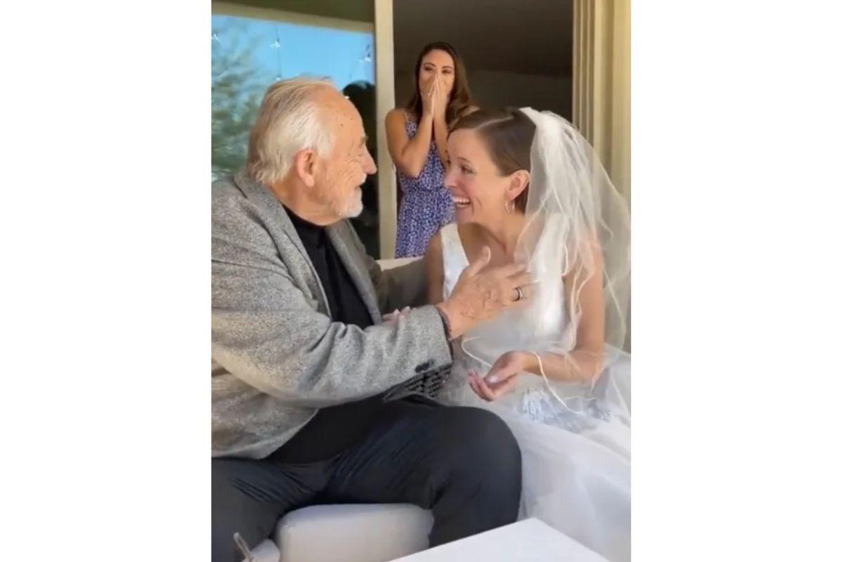 Pai com demência reconhece filha no dia do casamento: ‘Você está tão linda!’