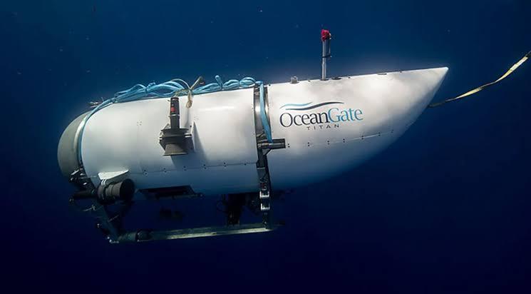 Submarino desaparecido ainda tem oxigênio, mas pode acabar nas próximas horas