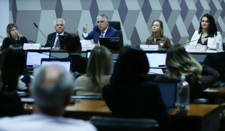 Advogados apontam diversas violações de direitos de presos do 8 de janeiro