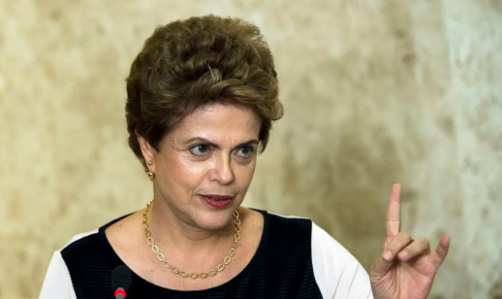 Antes do impeachment, Dilma convidou embaixadores para apoiá-la em evento