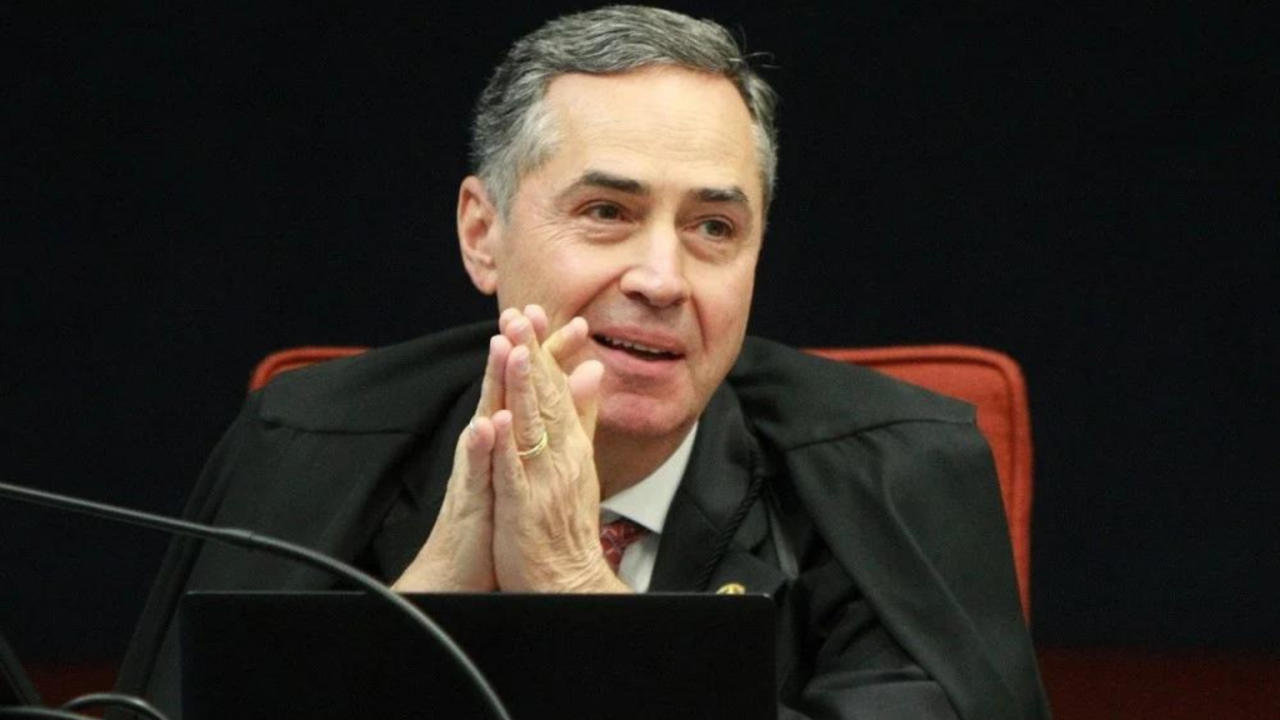 ‘Judiciário passou por processo de ascensão e se tornou poder político’, afirma Barroso