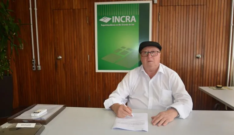 Superintendente do Incra usa invasão de terra como experiência curricular