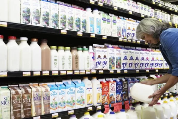 Papel higiênico e açúcar já começam a faltar nos mercados da Argentina