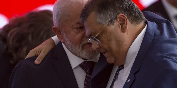 Parlamentares pedem perícia em imagens entregues à CPMI do 8/1: ‘Só duas câmeras’