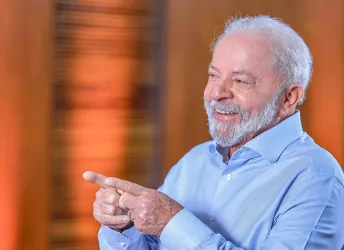 Quaest diz que 60% aprovam Lula e pesquisa vira chacota nas redes sociais