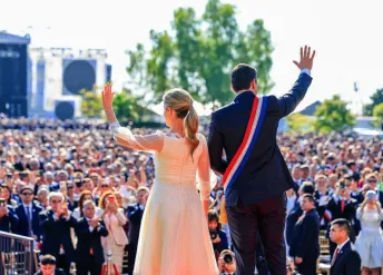 Quem é Santiago Peña, novo presidente do Paraguai até 2028