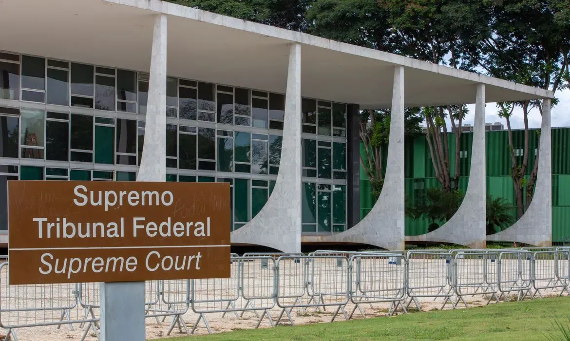 STF aprova orçamento de 2024 com aumento de salário para os ministros