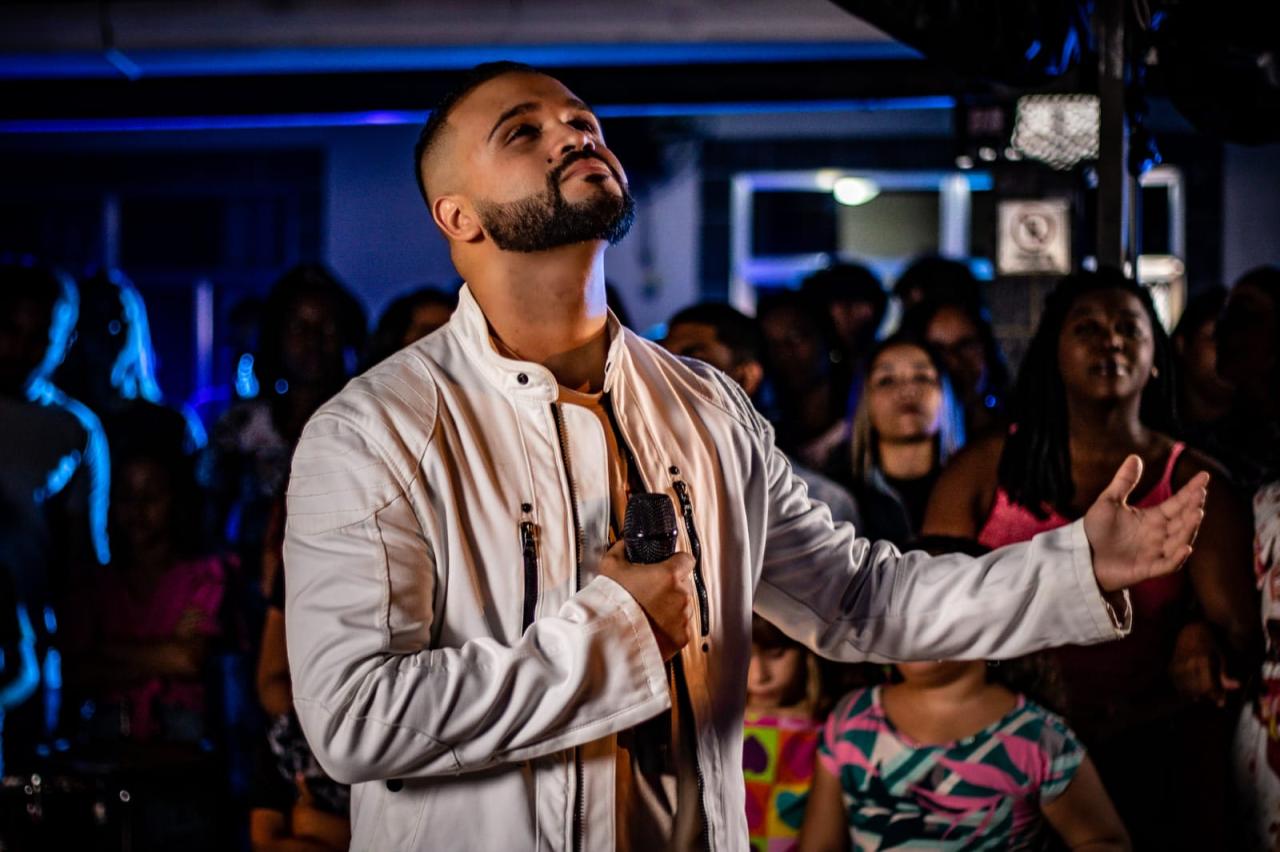 Wesley Mendes Encanta com o Lançamento do Louvor 