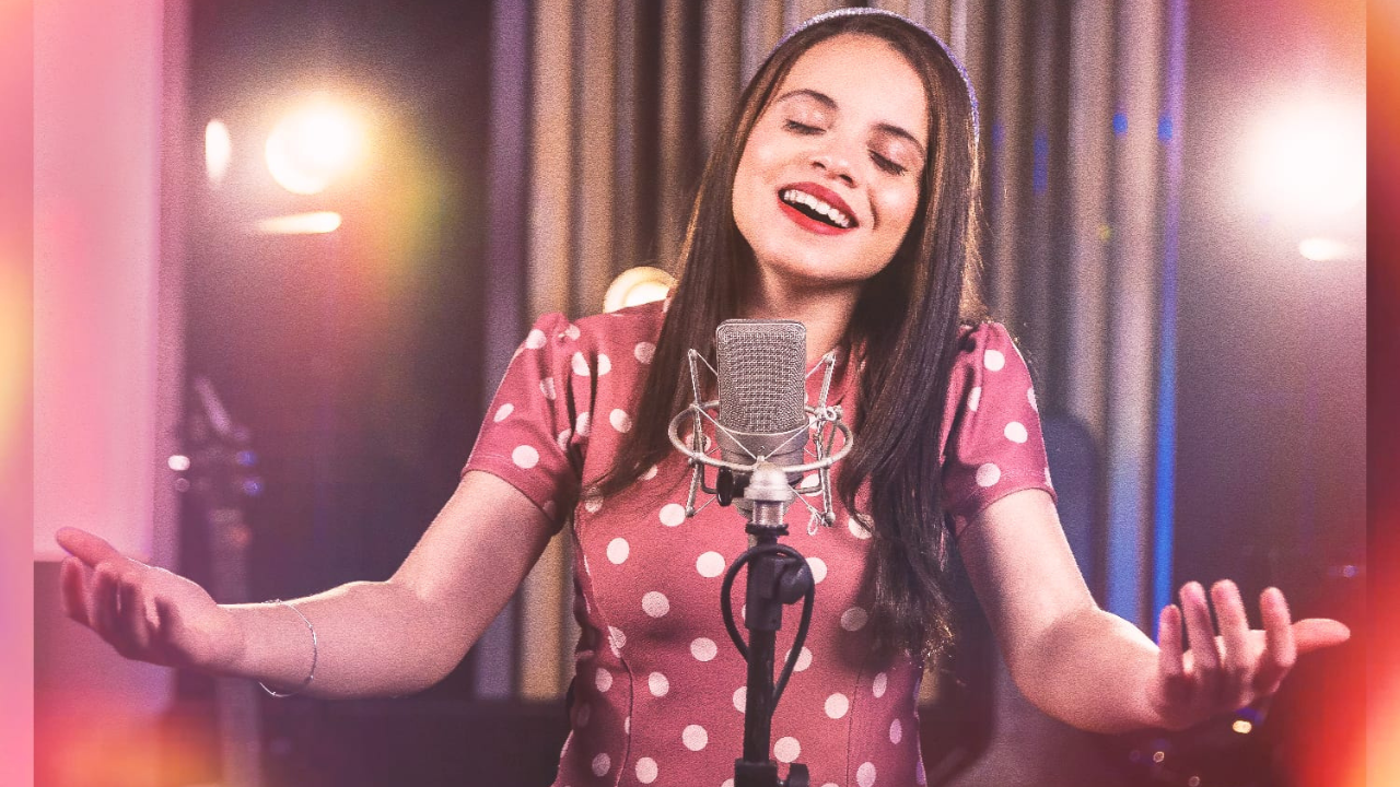 Sara Leite lança “Restaurado por Ti”, sua primeira canção pela Gold Music