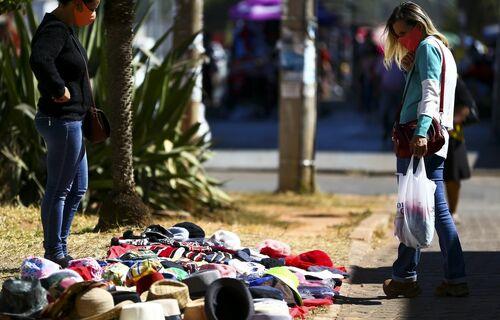 Brasil tem 25,4 milhões de pessoas trabalhando por conta própria, segundo o IBGE