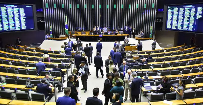 Bancada evangélica quer ser ‘oficializada’ para ter vaga no colégio de líderes da Câmara