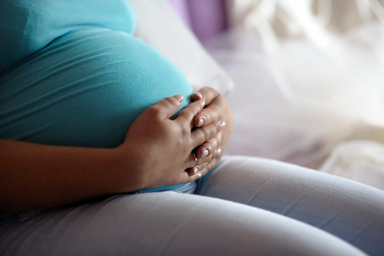 Brasileiros são favoráveis à liberdade de expressão, propriedade privada e contra aborto, diz pesquisa