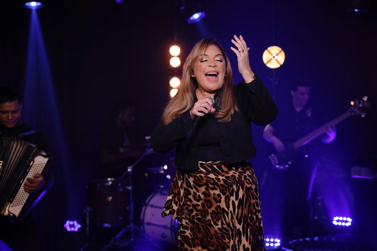 Daniella Karina lança novo single “Espera” que faz parte de seu EP intitulado “Além do Véu”